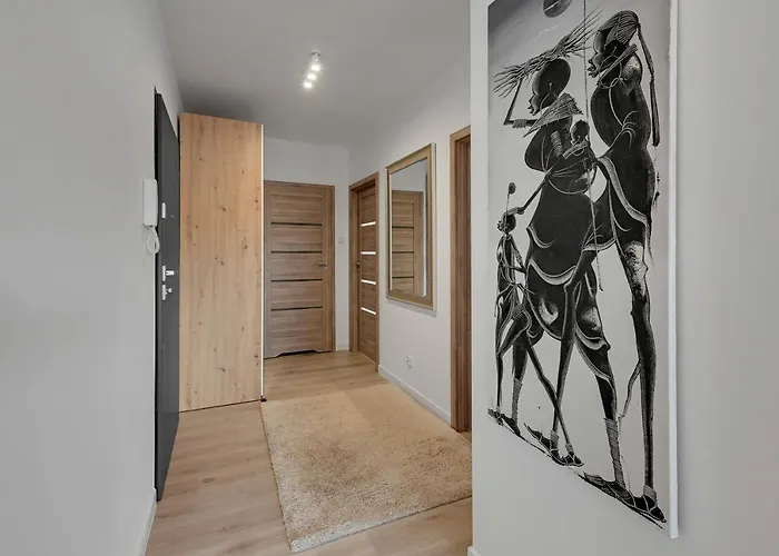 Chylonska By Grand * グディニャ