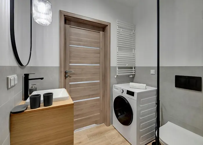 アパート Chylonska By Grand